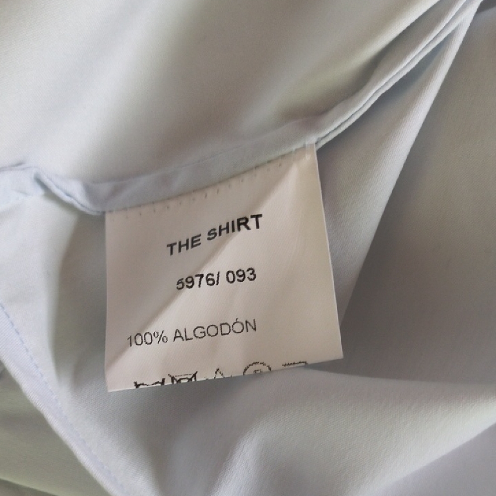 The Shirt By Rochelle Behrens Light Blue Classic Fitted Button Up, Size L - Picture 4 of 6